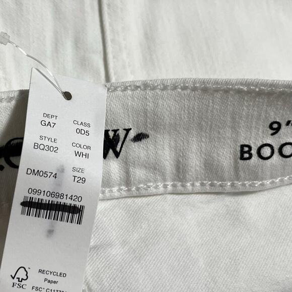 J Crew 9” Demi Boot Crop Stretch Denim Jeans Size 29 TALL White Mid Rise Preppy - Picture 9 of 9